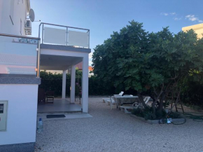 Apartmani Smokva avec Terasse